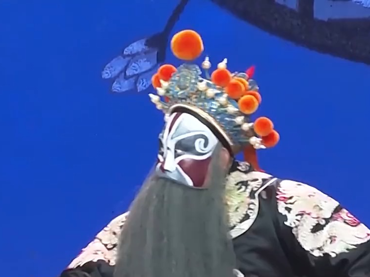 市集、演出、烟花……这波中秋氛围感已拉满