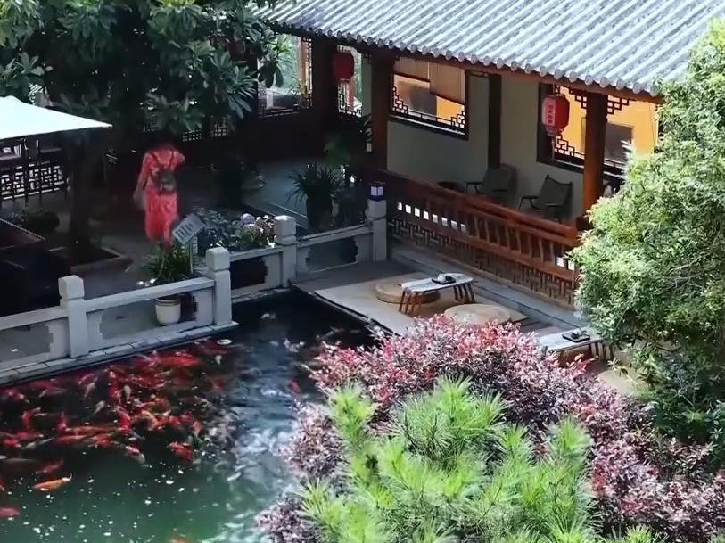 古风旅拍、体验非遗……金秋出游季 这些地方考虑一下→