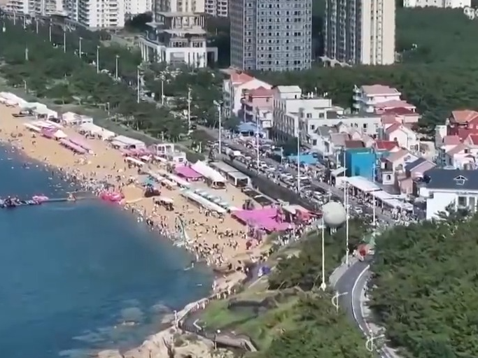 “团圆味”拉满 好吃好看又好玩儿……各地花式过中秋→