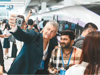 中国高铁的成功密码 