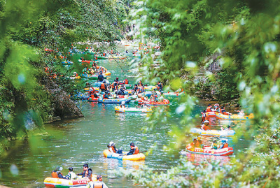 “到没有天花板的地方去” 
