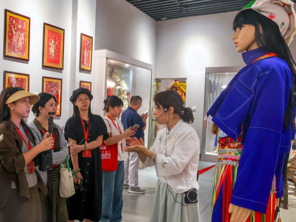 【籽籽同心 八桂同舟】在民族走廊上 探秘文化传承与时代发展的和谐交响