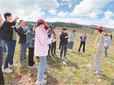 “没想到川西藏乡发展得这么好！”