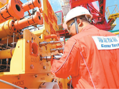 用我们自己的装备开发油气资源