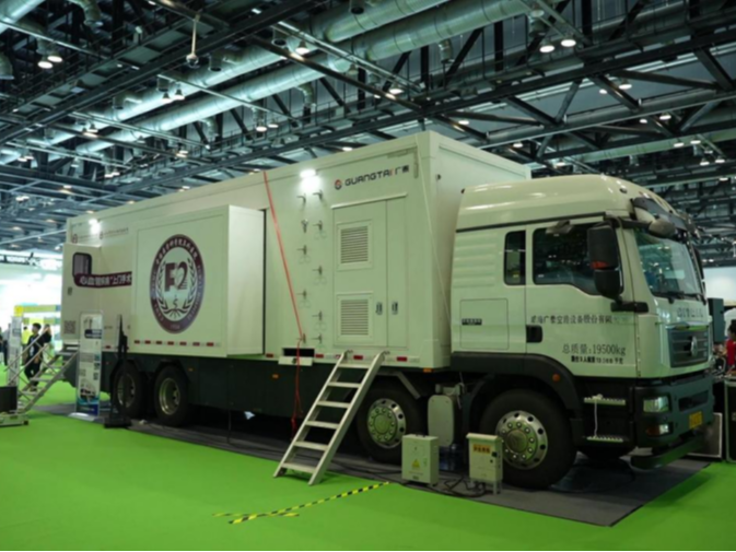 丝路青年说（二十三）|万里丝路上的移动心脏手术