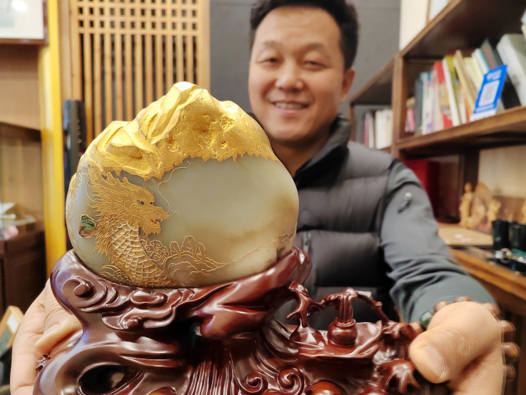 石榴图汇·影像非遗⑨丨金银错遇上海派玉雕 匠心独运传非遗