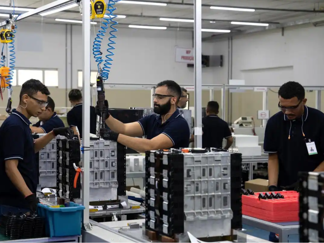 出海记丨欧美对中国锂电池产业链“既提防又需要”