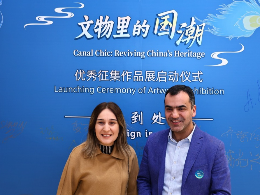 【侨一瞧】“文物里的国潮”：中外友人齐聚北京共迎小年 体验非遗魅力