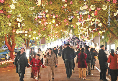 欢欢喜喜过大年 万家团圆庆新春（新春走基层）