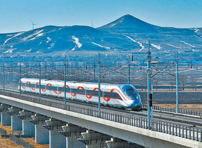 高铁营业里程达4.8万公里（经济新方位·增强区域发展活力）