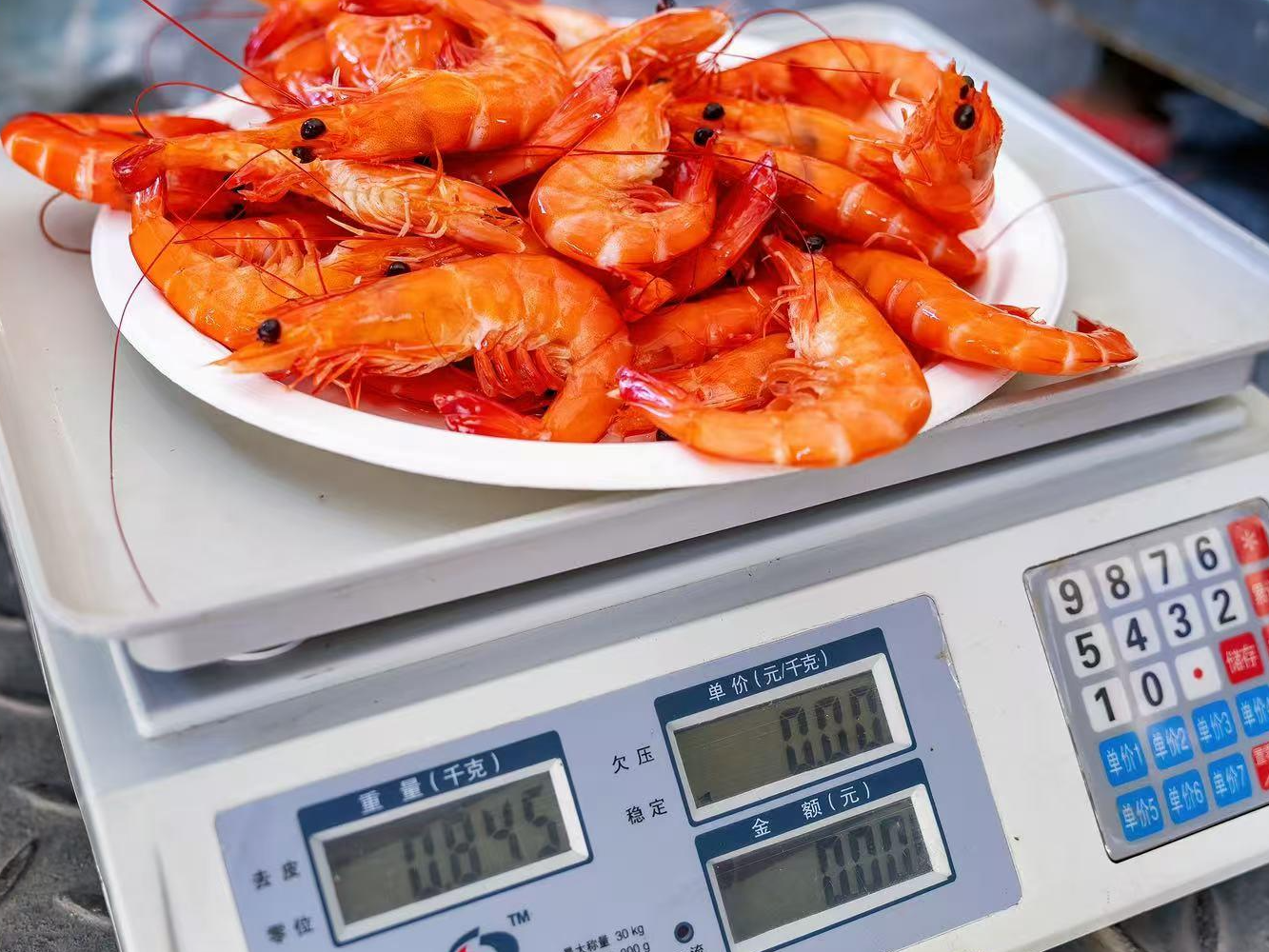 洋年货+1 泰国海鲜首次搭乘中老铁路销往中国