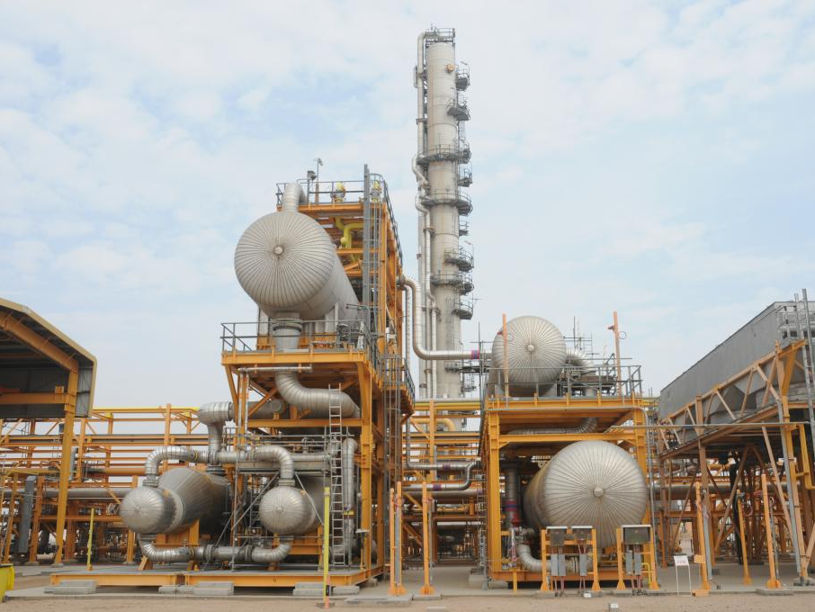 通讯丨相信巴士拉的天空会更蓝——访伊拉克中企作业油田项目