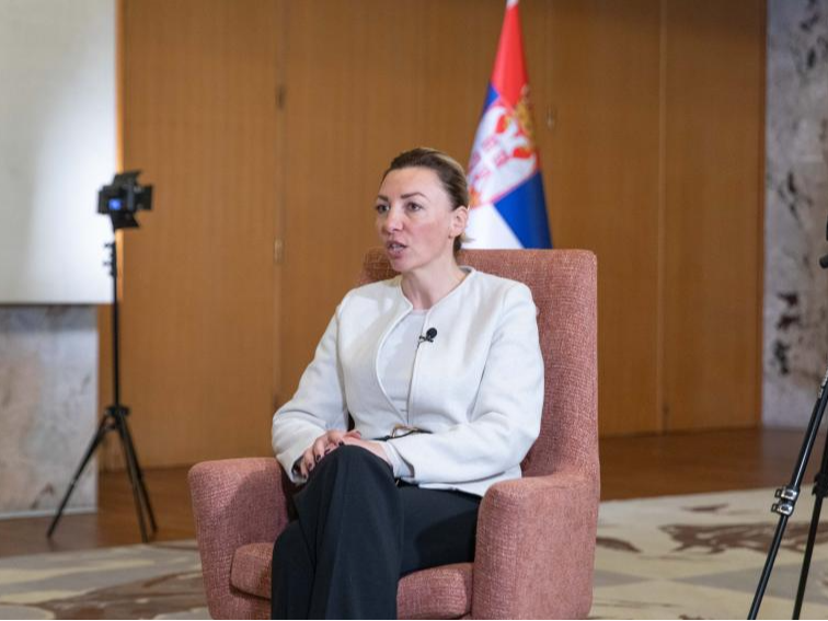 专访｜期待全球妇女峰会推动弘扬新时代“女性力量”——访塞尔维亚负责性别平等事务部长马楚拉