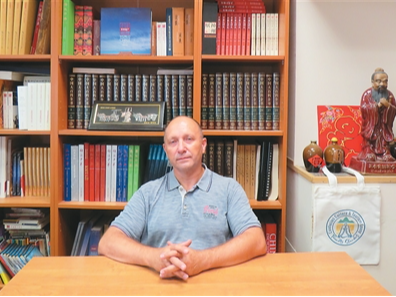 中文见证中华文明连续性（孔院之光）