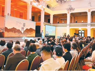 共同铭记历史 共襄民族复兴