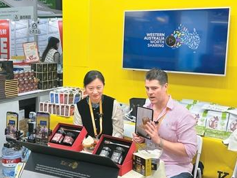 我们是“回头客”，更是“同路人”（环球热点）