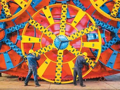 工业经济转型升级持续推进（锐财经）