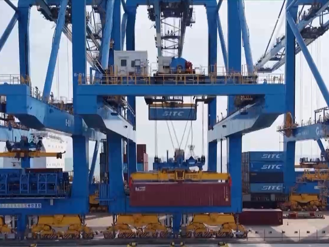 国际机构看中国经济 关键词亮了