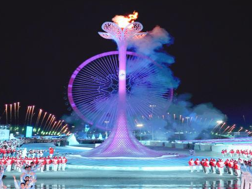 （哈尔滨亚冬会）“中国红”与“冰雪白”再相遇 亚冬会释放冰雪旅游“热动能”