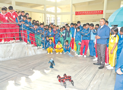 中国流动科技馆国际巡展走进尼泊尔