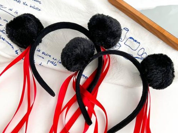 外媒：哪吒发箍热销，中国义乌企业订单激增