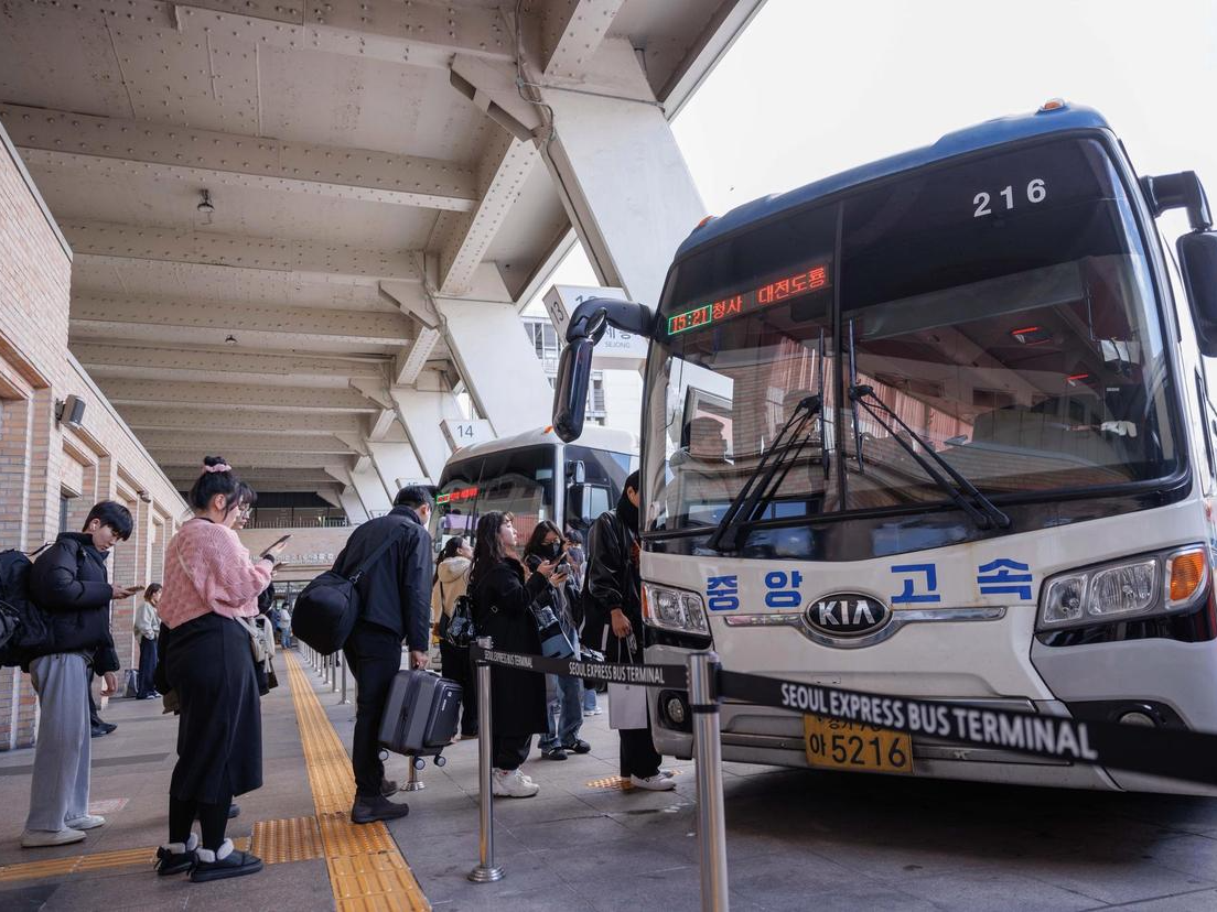 韩国拟严管年满65岁运输业司机