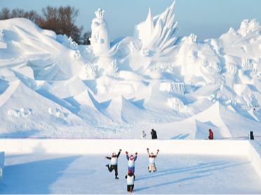 冰雪游释放“热效应”