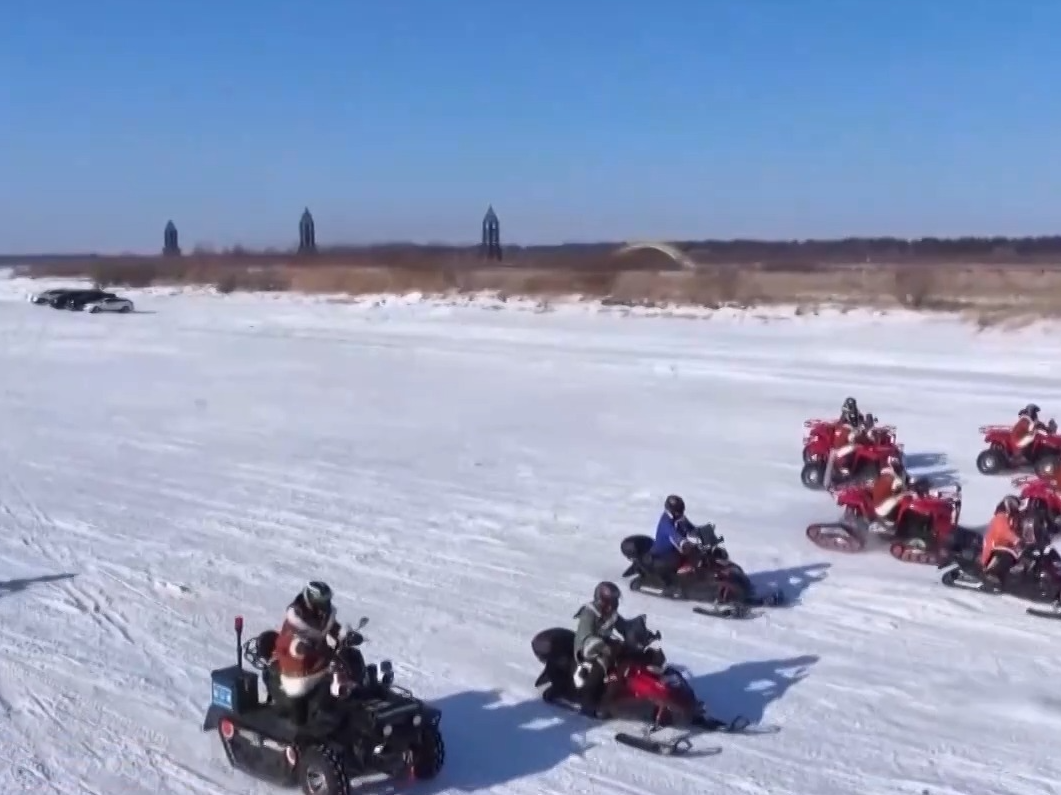 从国产“钢铁卫士”到精美雪花胸针 看冰雪产业创造的白色奇迹