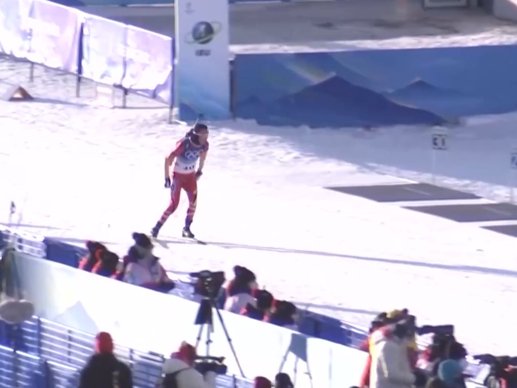 动静之间 冬季两项引燃雪上赛场