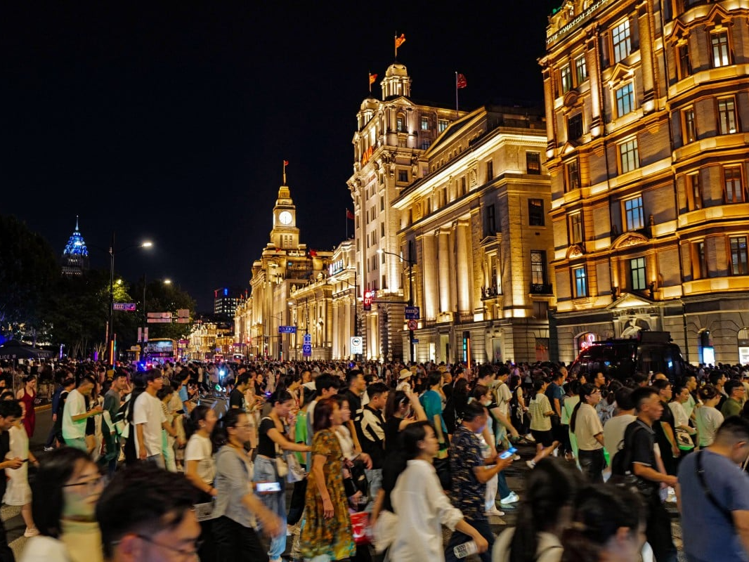 免签政策见效 中国春节入境游客激增逾200%