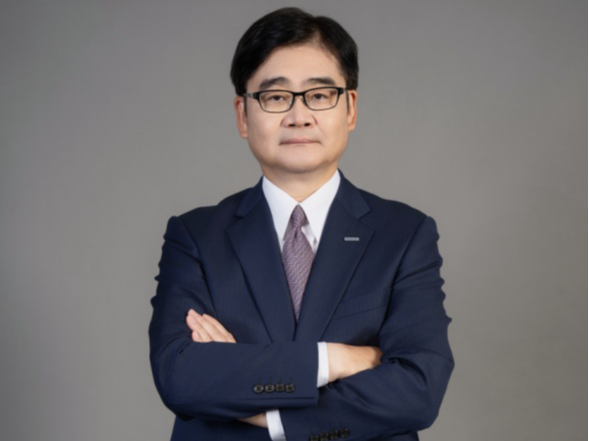 【外企看两会】松下全球副总裁本间哲朗：紧跟中国发展步伐 为中国发展新质生产力做出贡献