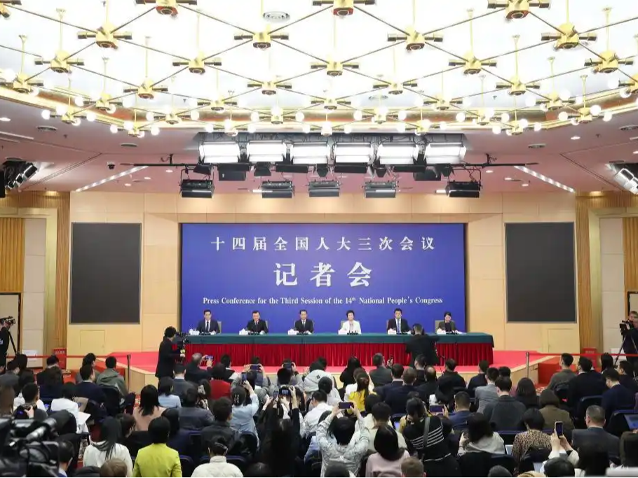 外媒：中国将全力稳定就业总量、扩大就业增量