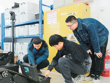 实践驱动，造就卓越工程师（走进“国家卓越工程师学院”）