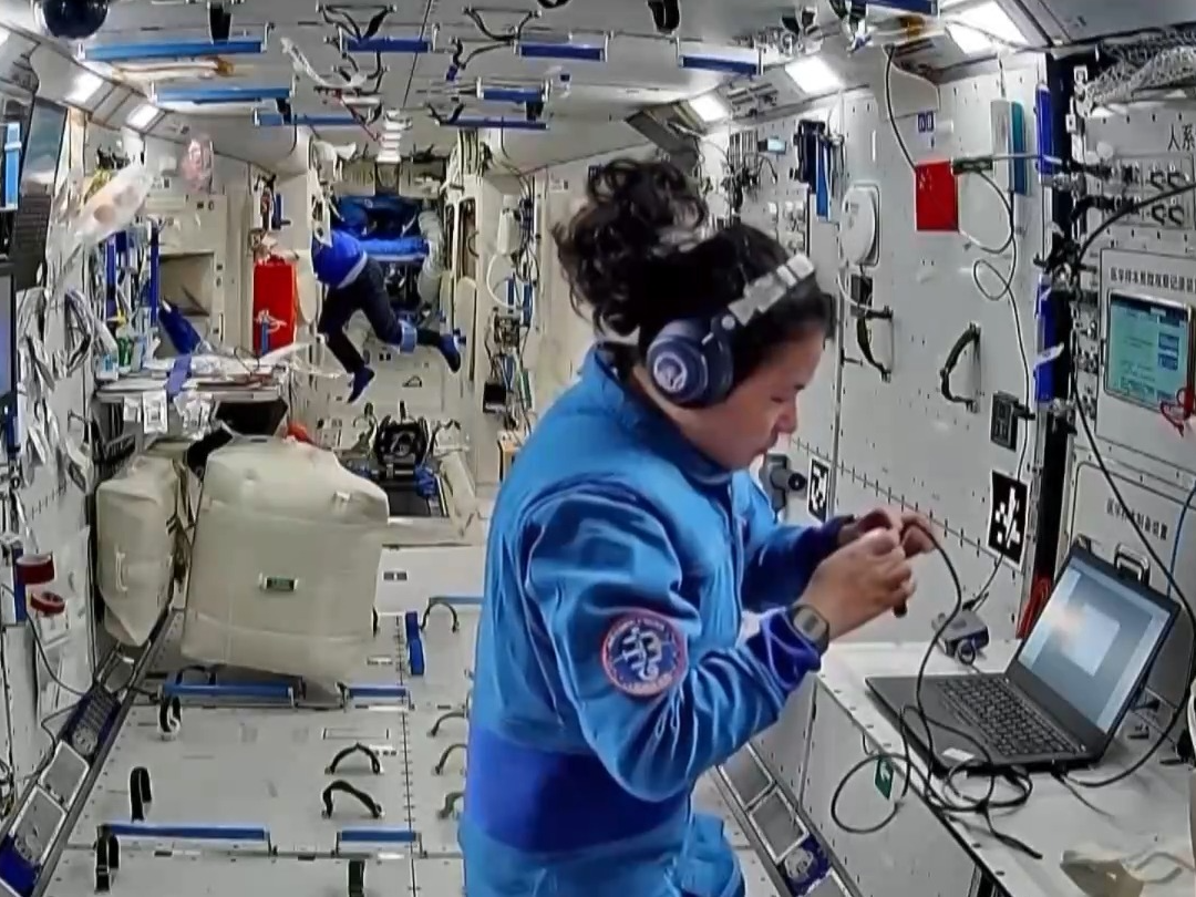 “太空出差”满四个月 神十九乘组工作进展如何？周记更新
