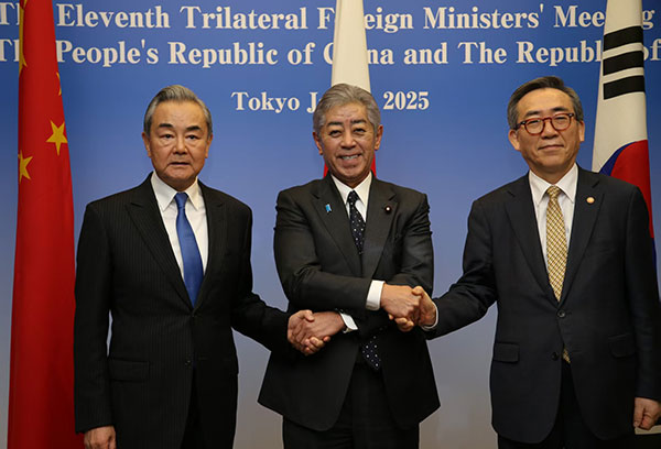 海外网评：中日韩合作，“远亲不如近邻”