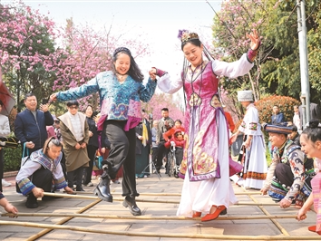 春俗焕新 文化入心