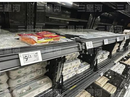 美国政府“神操作”：既打关税战，又想要鸡蛋