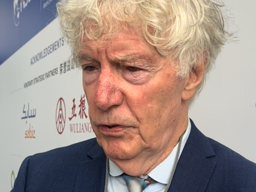 悉尼大学和柏林社会科学中心政治学教授：对中国征收高额关税将对美国产生反作用