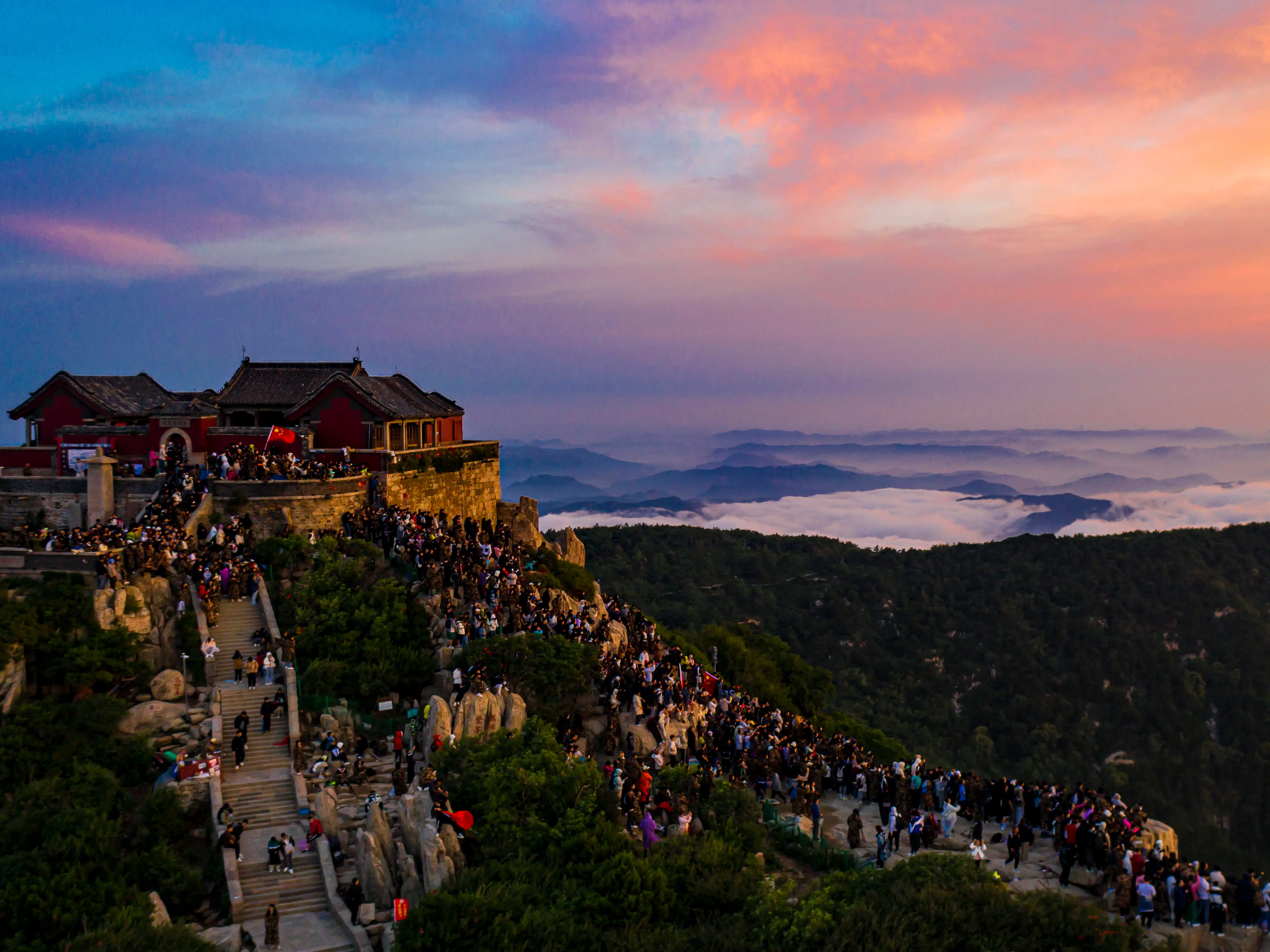 外媒：中国山东省泰安市景区与韩国旅行社签署协议