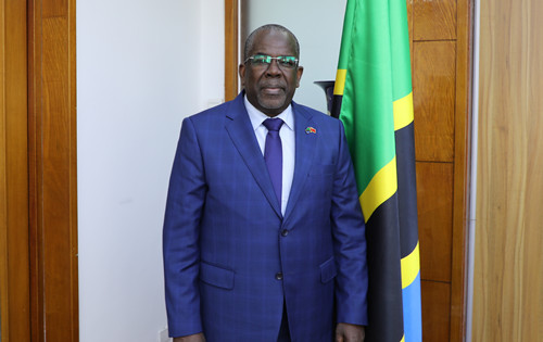 坦桑尼亚驻华大使奥马尔：希望中国开放的大门越开越大