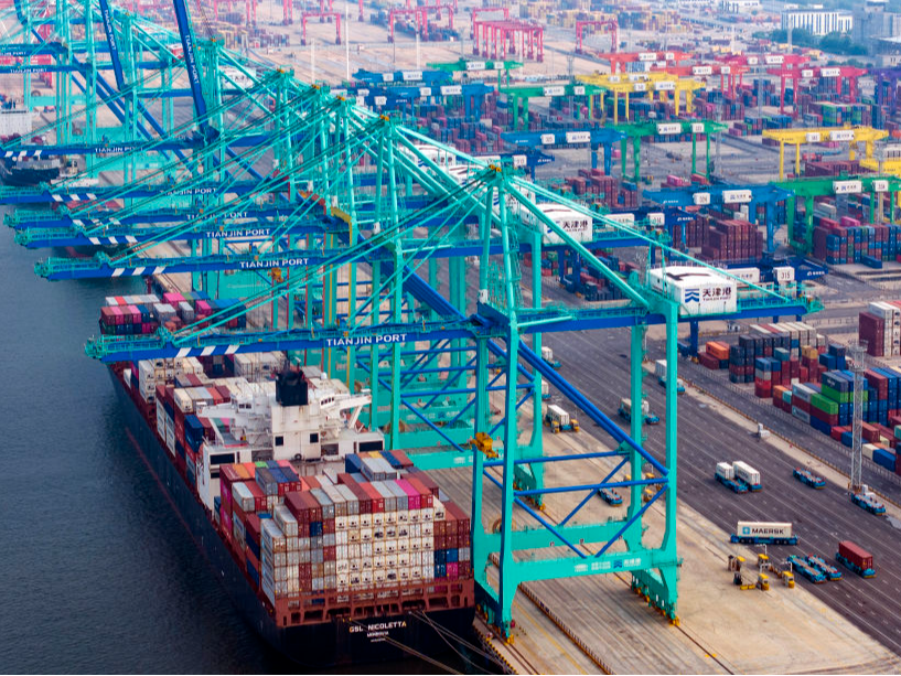不断丰富港口业务和功能——京津冀“海上门户”天津港蹲点见闻