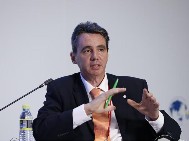 外专谈两会丨太平洋-中国友好协会主席：两会释放积极信号 中国方案引领全球绿色发展