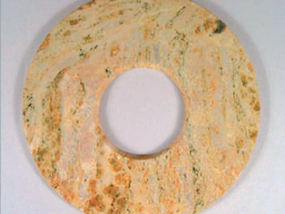 不同文化间互尊互助的佳话