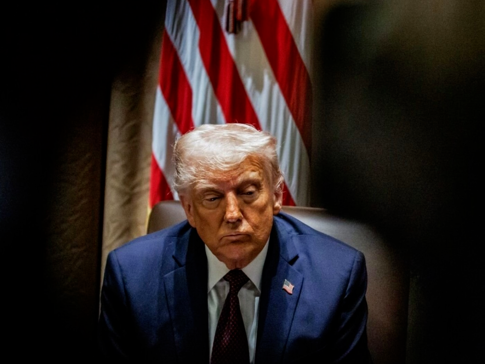 他痴痴地等北京来电，却迎来84%关税，欧盟顺手补一刀：华尔街崩了