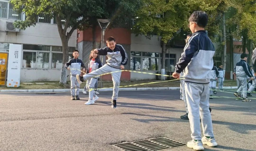 常练常赛常运动，畅享快乐在校园！