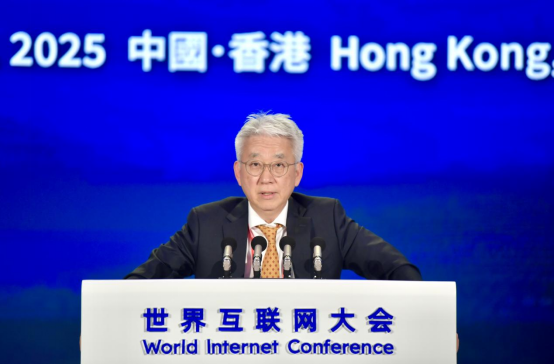 金宪：AI不仅是重要技术，更是重塑全球经济的力量