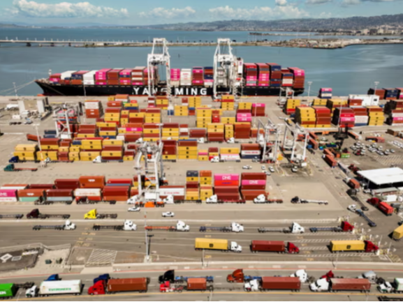 美国法律团体起诉美国政府 要求停止加征关税