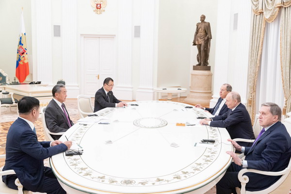 海外网评：中俄团结合作诠释