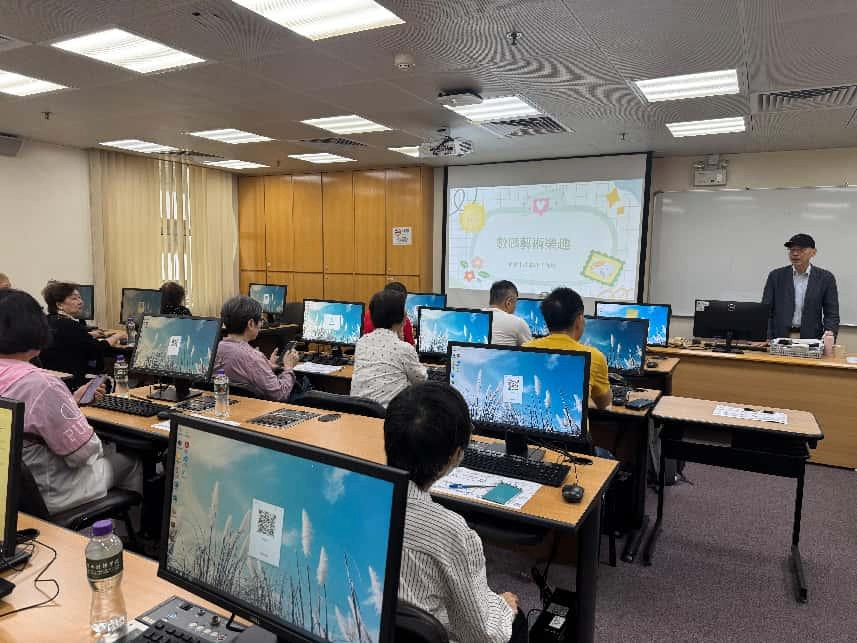 中西银龄书院首期课程开办