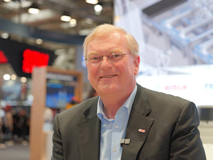 共话中国经济新机遇丨专访：中国是制造中心更是创新引擎——访博世集团董事会主席斯特凡·哈通